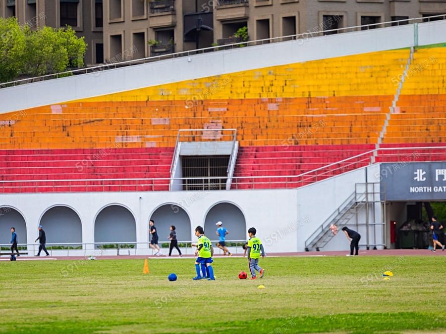 三輝白昀環境圖