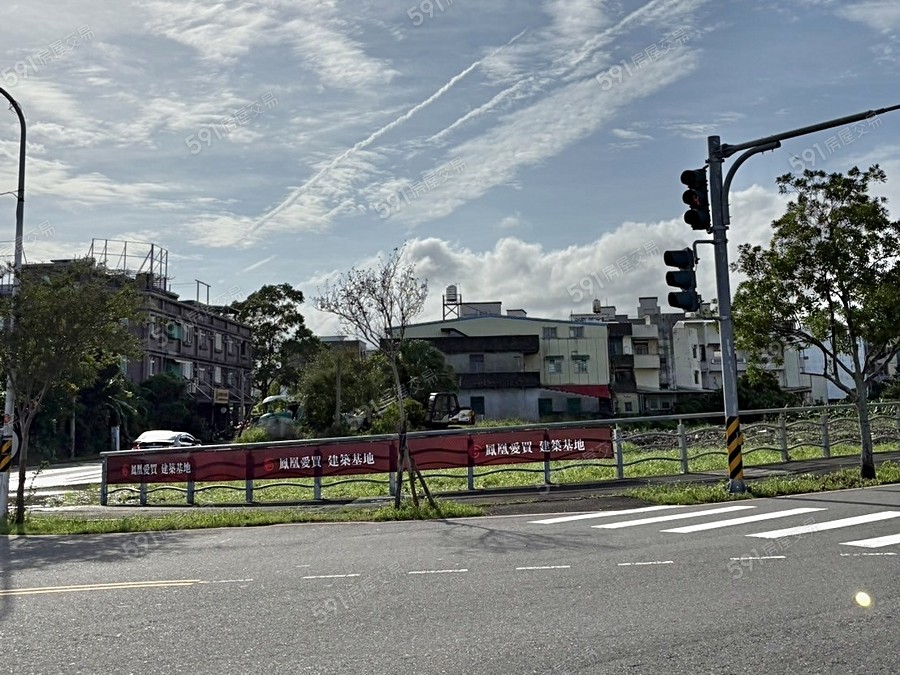 鳳凰愛買 15期 潭心居-華廈區實景圖