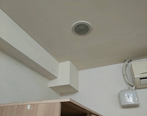 大坪林捷運旁-套房6坪走道有窗-租7500元 - Image 7