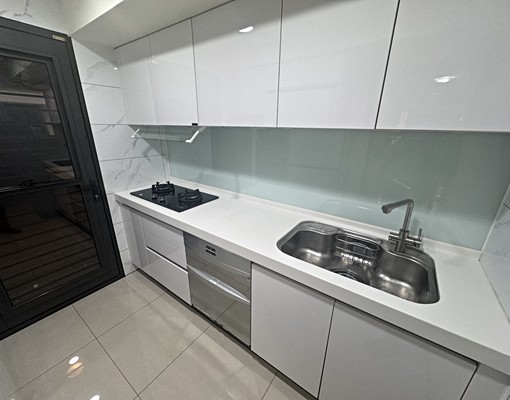 聯悦聚超稀有朝南三房平車全配出租洽吳原誌 - Image 12