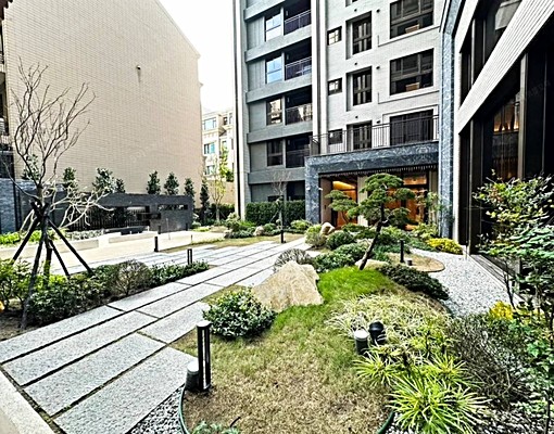 A18鴻築馥麗/超大露台/青埔國小/美術館/三房車含管理費 - Image 13