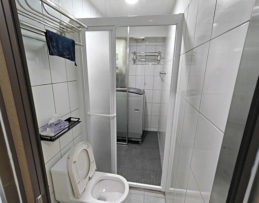 南勢角獨立設備兩房1F適親友合租可租補 - Image 10