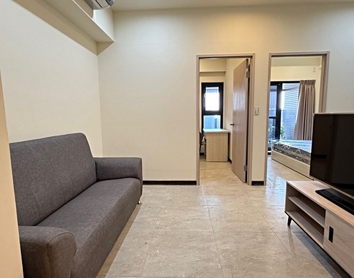 近駁二、中山大學,全新可養貓兩房一衛住家 - Image 2