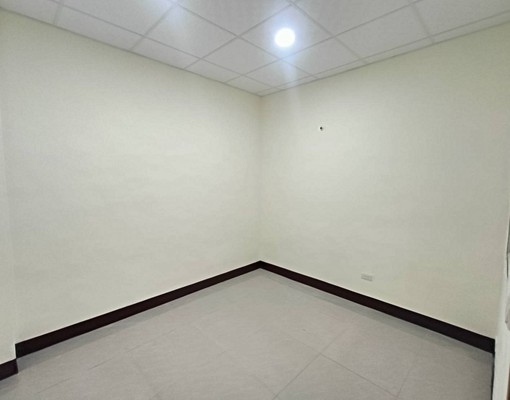 近八德廣豐商圈、大潤發全新2房門口可停車 - Image 4