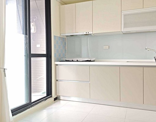 湖子內🏠全新✨高樓景觀三房車位:鄰7-11/全聯82道路 - Image 4