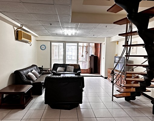 樓中樓~五房採光空氣好全新電梯 - Image 3