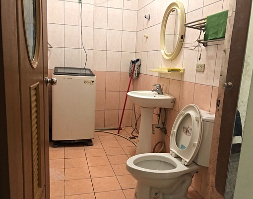 近高遠百、喜來登獨立洗衣機,8坪大套房 - Image 4
