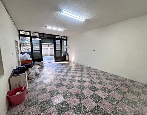 誠租中正路5巷美透天 - Image 1