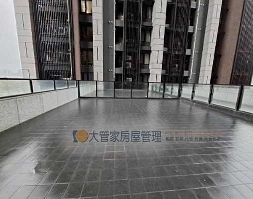 租屋況極新.附裝潢.超大露台及平車位 - Image 8