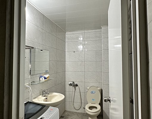 二林中科2-4床大宿舍、個人工作室 - Image 8