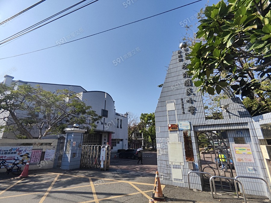 鉅佳晴大院環境圖