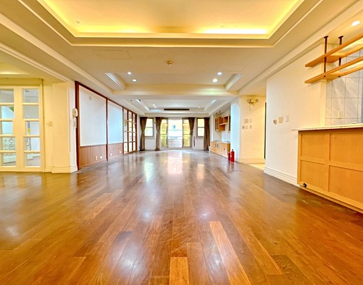 需公證可租補🏠博館植物園首排●大四房休旅車位樹梢戶 - Image 1