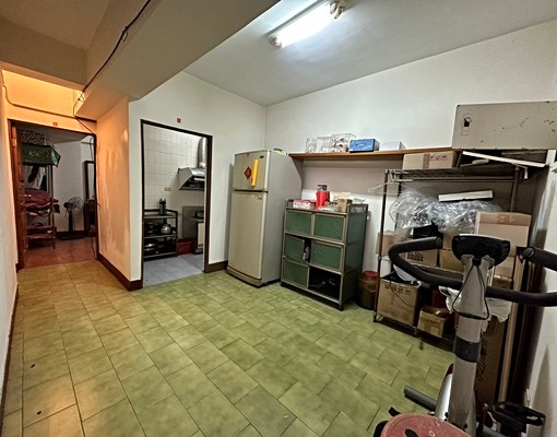 屏市區|仁愛路健身公寓3房2廳(可租補) - Image 3