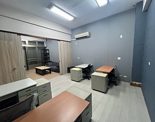 竹北光明二街優質店面+住家 - Image 1