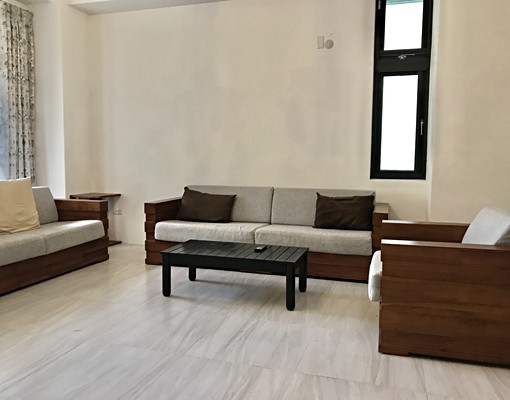 東安社區美式大別墅 - Image 1