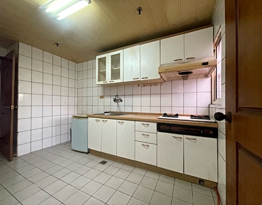 租屋藝文電梯溫馨大套房附廚房 - Image 2