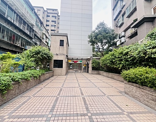 🚀上陽馥麗🚀玉成公園旁車塔車位 - Image 5