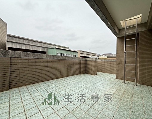 近沙鹿家樂福#整棟透天大四房#可神明廳#可租補戶籍#可寵物 - Image 11