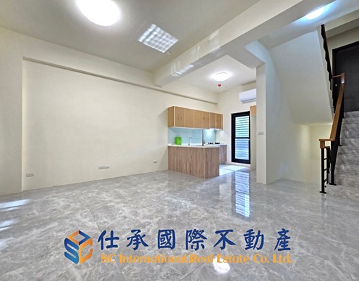 【０１Ｃ２３，全新交屋，整棟出租，口碑建商，雙停車】 - Image 2