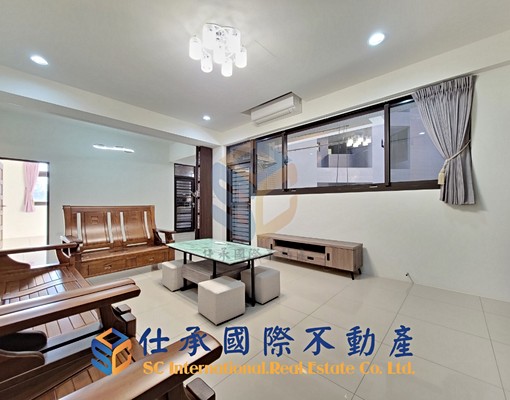 【01A20,鄰近高鐵,平車機車,超大主臥,大空間,低樓層】 - Image 1