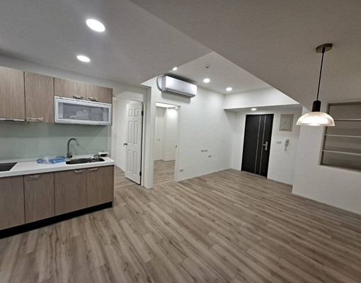 可租補可貓🐱台北小城🏠全新裝潢公寓二樓兩房大空間 - Image 1