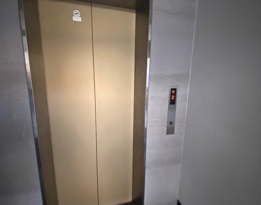 科博館金典酒店旁/精美裝潢電梯沙發雙人床/含網可談租補 - Image 11