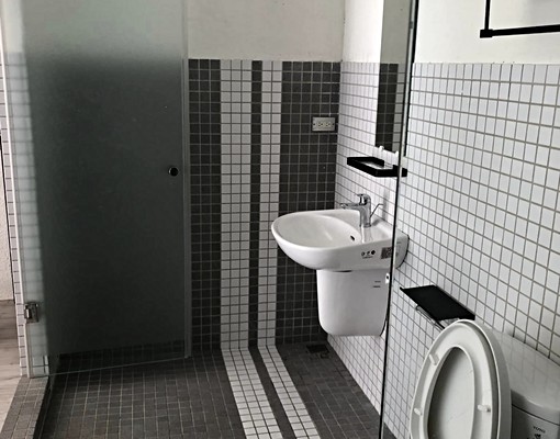 👍老屋改建‧短租套房「一卡皮箱即可入住」👍｜老宅輕工業風 - Image 4
