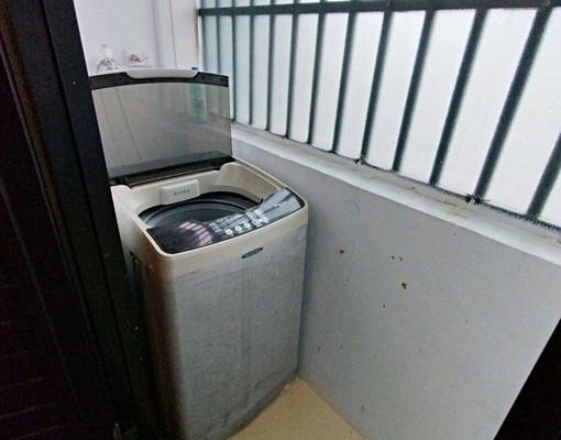 含汽車位，樓梯四樓，一房一廳，獨立洗衣機+陽台 - Image 8