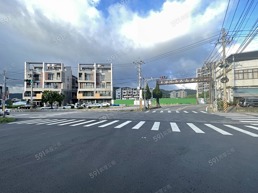 晴雲首富實景圖