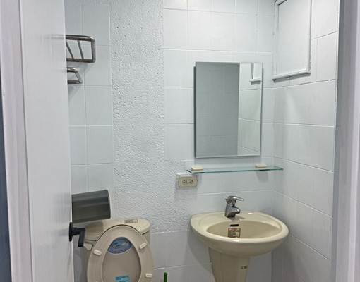 永康中華路獨立陽台套房歡迎申請租金補貼免追垃圾車 - Image 6