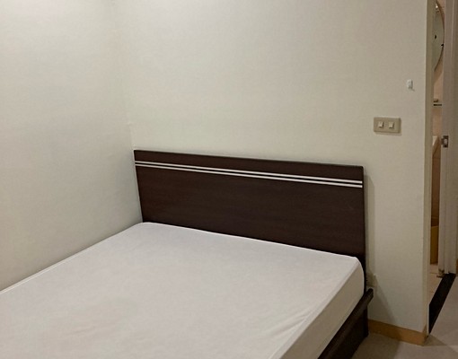 大坪林捷運站正對面超極方便!!! - Image 3