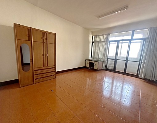 7-11旁美透天~分層出租~移工宿舍可 - 591租屋網 - Image 6