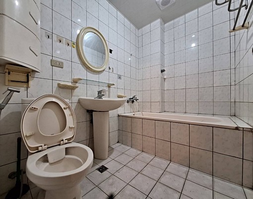 台水台電👍￸�全新冷氣💨府中板橋雙捷運🚇一樓租金含車位 - Image 8