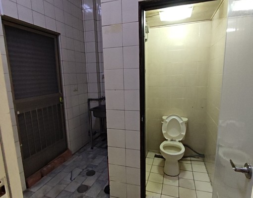 近國賓南紡,4樓整棟透天1樓可當店面,空屋 - 591租屋網 - Image 2