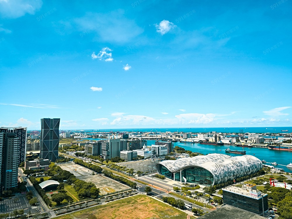 面新光路稀有釋出🎀亞灣海景渡假宅-超明亮採光