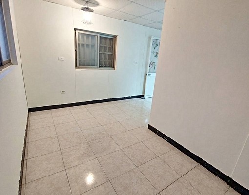 [五甲商圈]整層住家｜頂樓加蓋，近福誠高中、捷運 - Image 3