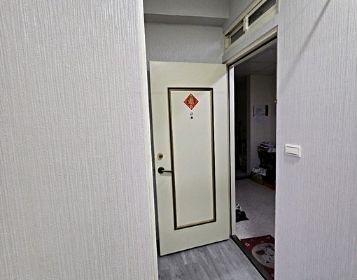 家樂福低樓層套房附停車空間-可申請租補 - Image 4