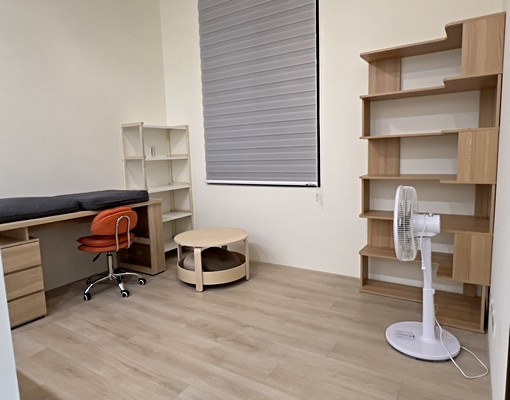 南屯嶺東🍎全室挑高4米2。1+1房平車🍎家具全配 - Image 3