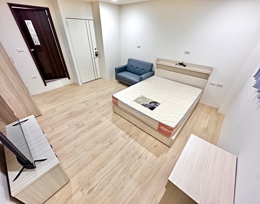 中科園區台中機場🌟全新完工🌟可租補🌟大套房陽台獨洗 - Image 2