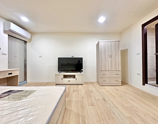 中科園區台中機場🌟全新完工🌟可租補🌟大套房陽台獨洗 - Image 7