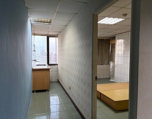 帝國大廈大套房(一房一廳一衛浴)出租 - Image 1