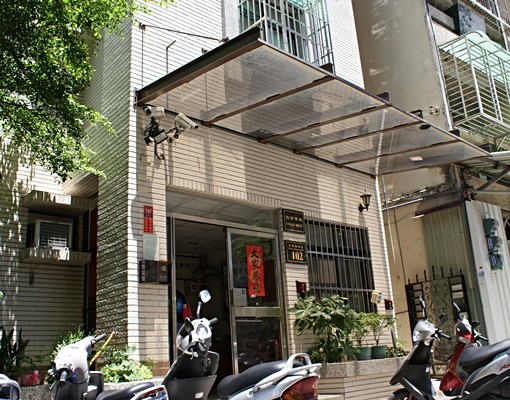 迦南雅築電梯套房稀有釋出近成大美食街環境乾淨有管理員 - Image 2