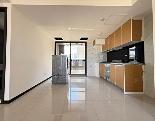 沙鹿中科新光田三房平車可租補戶籍雙陽台 - Image 4