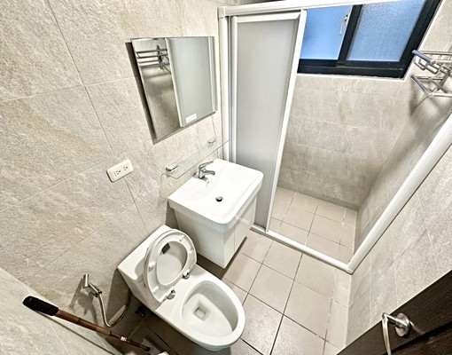 ✨可四份租補可報稅✨可貓貓稀有四房三衛✨車位另租✨三房 - Image 11