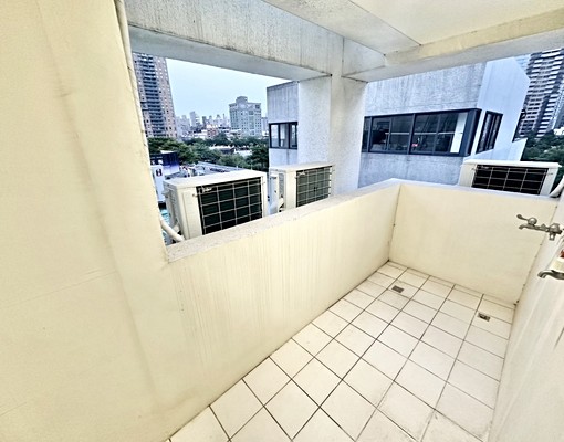 ✨可四份租補可報稅✨可貓貓稀有四房三衛✨車位另租✨三房 - Image 9