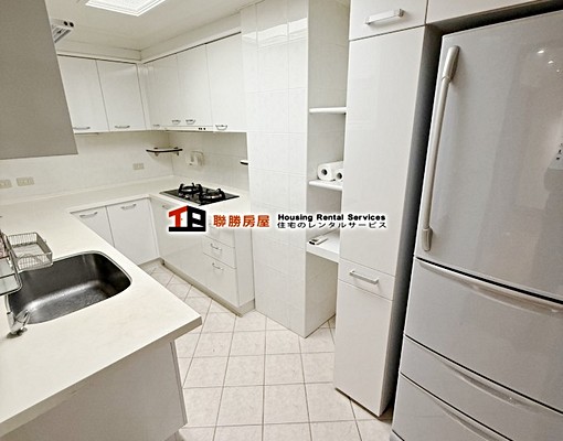 忠孝敦化站~SOGO商圈~4+1房~使用空間大~機能強~ - Image 10