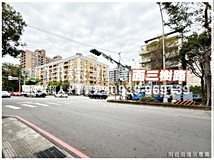三樹路廠仲女超人小芬~北大..