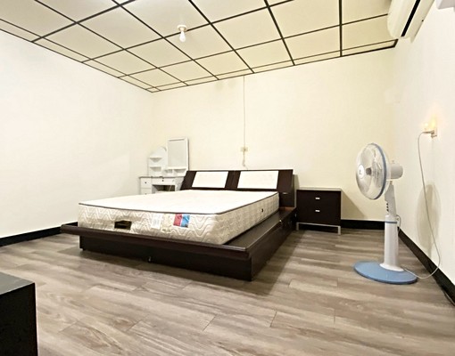 瑞芳市中心美食街旁三樓~請指名住商鍾文清 - Image 4