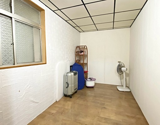 瑞芳市中心美食街旁三樓~請指名住商鍾文清 - Image 8