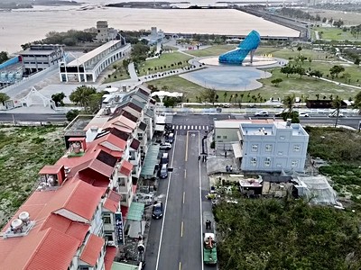 新南15米路｜海景七套房店面渡假透天｜這間還有